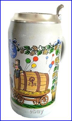 1989 Augustiner Brau Munich Oktoberfest lidded Masskrug German Beer Stein