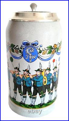 1991 Augustiner Brau Munich Oktoberfest lidded Masskrug German Beer Stein