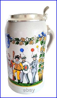 1994 Augustiner Brau Munich Oktoberfest lidded Masskrug German Beer Stein