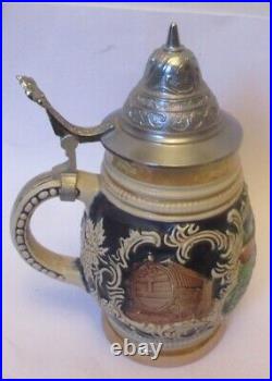 VTG GERMAN LIDDED STEIN Beer HEIDELBERG